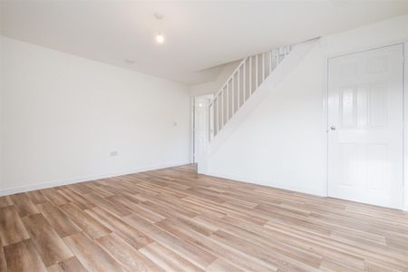 3 Bedroom House To Rent - Photo 3