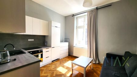 Przytulna nowoczesna kawalerka w centrum Kazimierza . - Photo 2