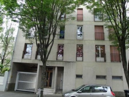 Location Appartement 1 pièce 28m² ANGERS 49000 - Photo 5