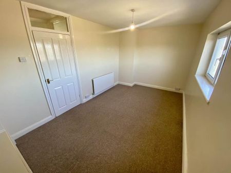 2 bedroom house to rent - Photo 3