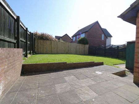 2 bedroom semi-detached house to rent - Photo 2