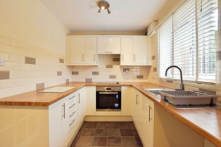 Sixfield Close, Lincoln - Photo 3