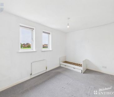 2 bedroom end of terrace house to rent - Photo 5