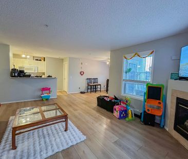 Spacious 2 Bed, 2.5 Bath Condo In Shawnessy | Fireplace, Balcony & ... - Photo 5