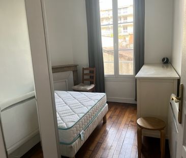 Location Appartement 2 pièces 43m² BOULOGNE BILLANCOURT 92100 - Photo 2