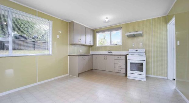Recently Renovated, Unique Home, Ideal for Extended Family, Fully Fenced. - Photo 1