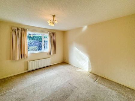 Castle View, Honley, Holmfirth, HD9 - Photo 5