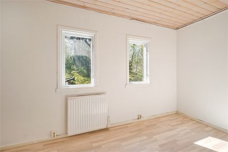 Kärrstigen, Skogås - Photo 3