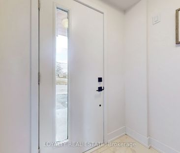 For Lease - 38A-Lower Monclova Road, Toronto, Ontario - Photo 2