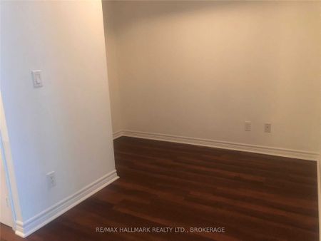 For Lease - 19 Grand Trunk Crescent Unit# 2008, Toronto, Ontario - Photo 2