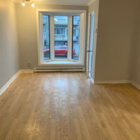 51/2 rez-de-chaussée 5532 Paul pau - Photo 3