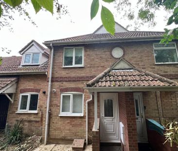 2 bedroom terraced house to rent - Photo 2