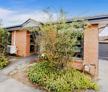 2/22 Garrisson Drive, Glen Waverley, Melbourne - Photo 6