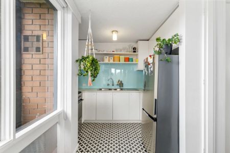 Light-Filled Bayside Living Between the Lake & the Beach - Photo 4