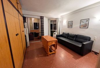 Alquiler de estudio en Calle Gabarra, 3