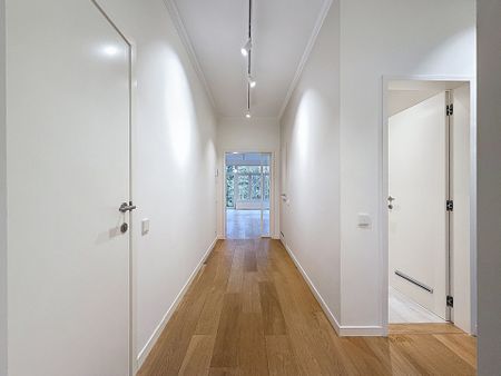 Penthouse - for rent - Photo 2