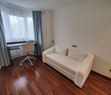 Middle Floor Apartment · Marbella - Photo 6
