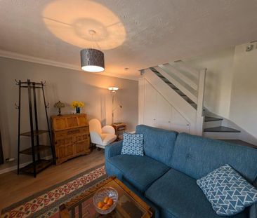 2 bedroom semi-detached house to rent - Photo 3