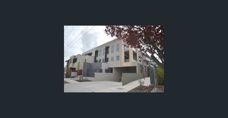 Glen Waverley School Zone! 2 Bedrooms + Study! - Photo 4