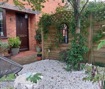 4 bedroom detached house to rent - Photo 5