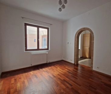 Gemütliche ebenerdige 2-Zimmer-Innenhof-Wohnung - für SINGLES - im Zentrum von Baden bei Wien - Photo 1
