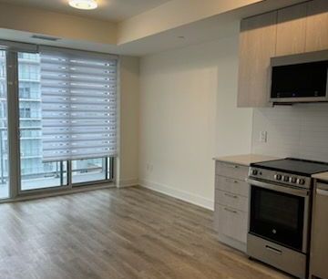 For Lease - 185 Deerfield Road Unit# 911, Newmarket, Ontario - Photo 5