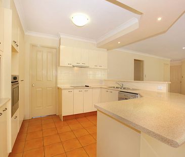 4 Leopard Tree Place, Molendinar - Photo 2