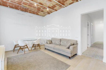 Piso de alquiler en Carrer de la Marina, 185, Fort Pienc - Foto 2