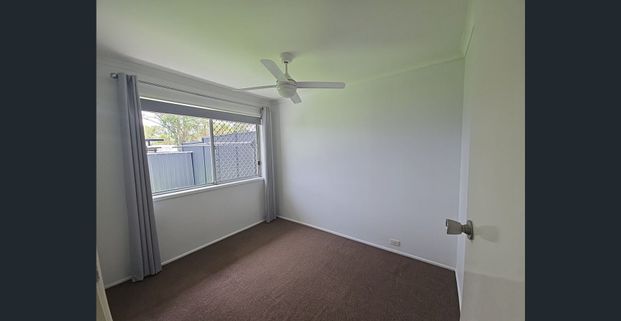 Low set home in Quiet Location - Photo 1