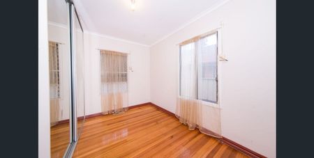 13 Keith Crescent, Broadmeadows, VIC 3047 - Photo 4