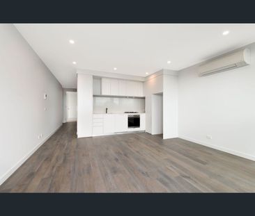 301/67B Poath Road, Murrumbeena, Vic 3163 - Photo 4