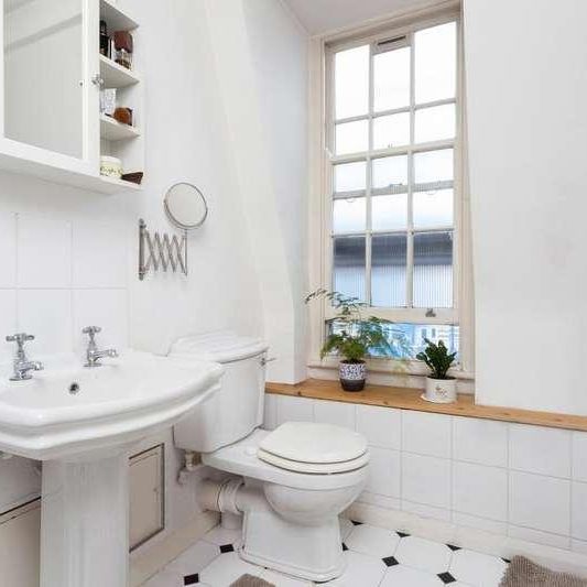 Halton Mansions, Angel, N1 - Photo 1