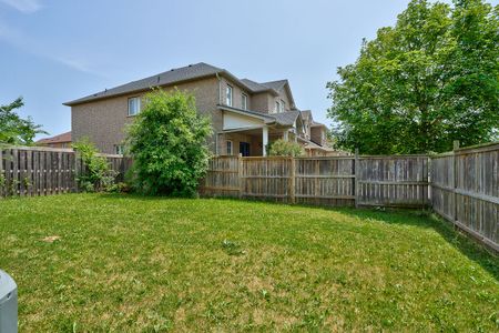 For Lease - 1030 Agram Drive, Oakville, Ontario - Photo 2