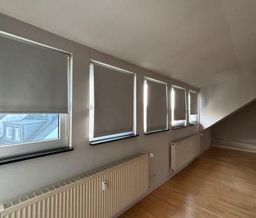 2Zi. 63 m2/Einbauküche/ Garage/teilmöbiliert - Foto 5
