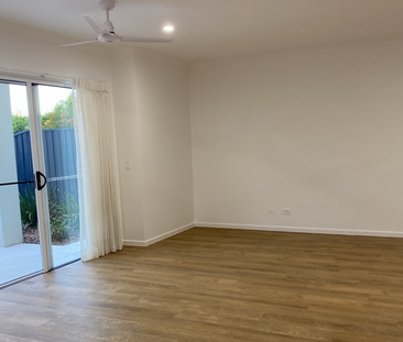 8 Calore Walk, Palmview, QLD - Photo 1