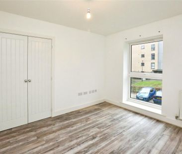 2 Bed Flat, Mansfield Park Street, SO18 - Photo 3