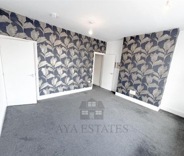 4 bedroom apartment to rent - Photo 3