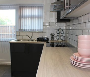 Room in a Shared House, Rodney Close, B16 - Photo 1