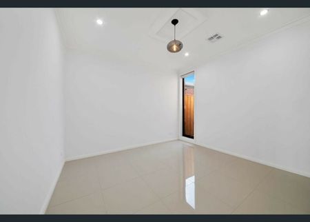 Modern Comfort in a Convenient Location - Photo 2