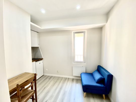 Location Appartement 1 pièce 10m² AIX EN PROVENCE 13100 - Photo 1