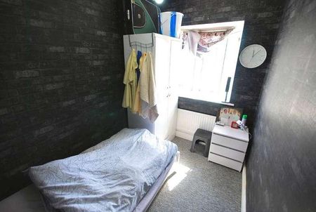 Kathleen Avenue, Wembley, Middlesex, HA0 - Photo 3