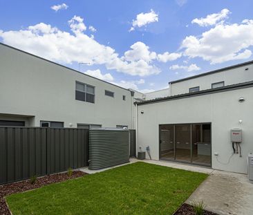 4 Warwick Street, Mount Barker SA 5251 - Photo 5