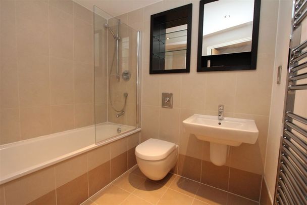 Clarence House, Leeds City Centre, LS10 1JT - Photo 1