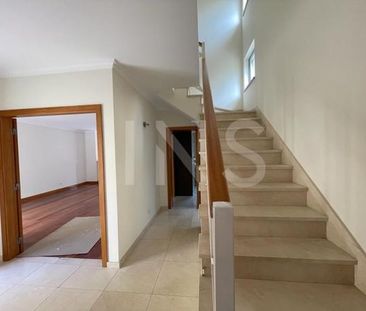 Moradia T4 - Photo 6