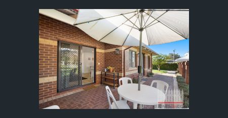 Comfort & Convenience in the Heart of Bassendean – 22/8 Garnsworthy Place - Photo 4