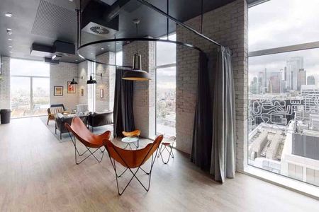 Silver Studio Mid Level - Photo 3