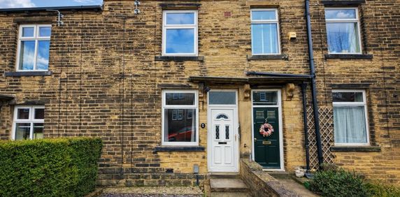 2 bedroom terraced house to rent - Photo 2
