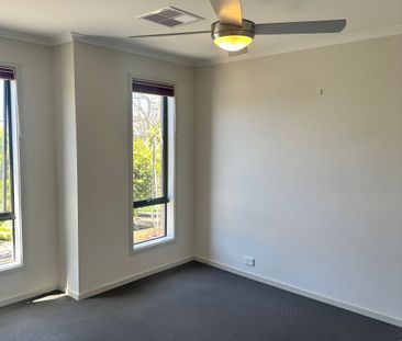 Modern Low Maintenance 3 Bedroom Home – Perfect for the Family! - Photo 3