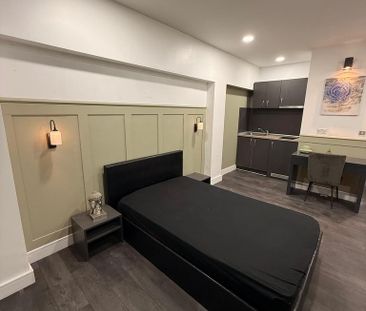 Studio to rent - Photo 3