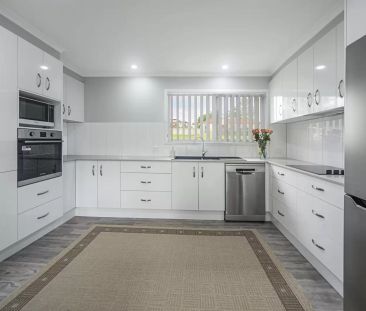 Fully Furnished Modern Living - Photo 3
